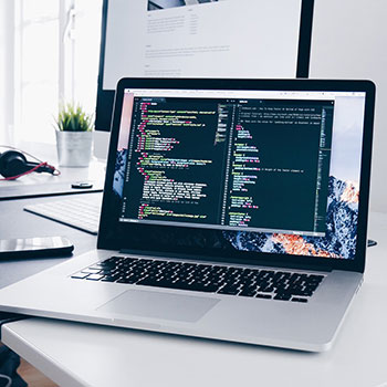 盈盈纤手指是代表什么生肖,解释落实释义揭晓